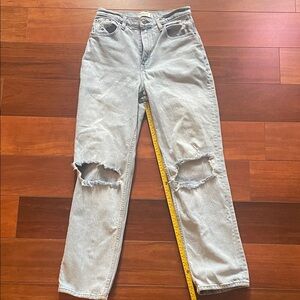 Abercrombie & Fitch ‘90s straight leg ultra high rise Curve Love Jean size 6/28R